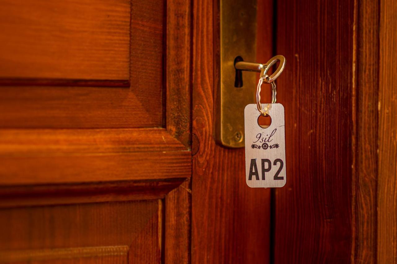 9 Sil Murowany Dom Bukowina Tatrzańska Extérieur photo