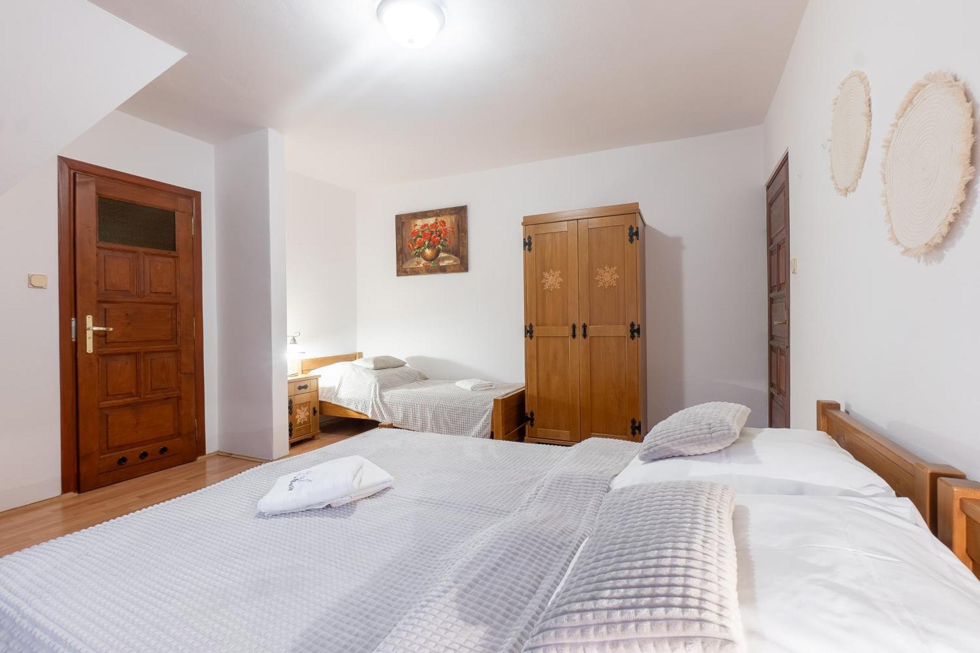 9 Sil Murowany Dom Bukowina Tatrzańska Extérieur photo